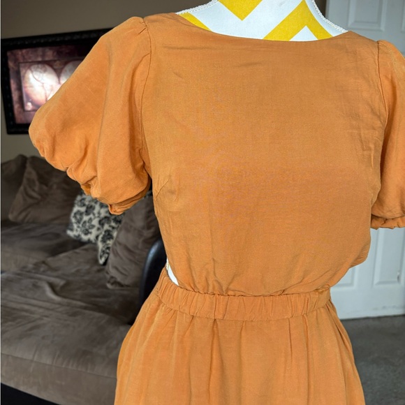 Astr Mustard Puff Sleeve Midi Dress - Picture 12 of 16